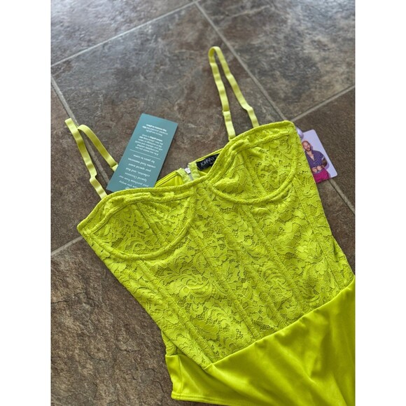 Johnny Wujek Lace Bodysuit Size 9 Nwt - Picture 5 of 10